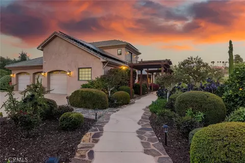 Exterior - 3221 Integrity, Fallbrook, CA 92028 photo 4 of 25
