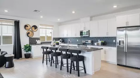27173 Marimba Ct, Menifee, CA 92586