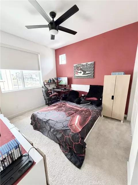 Bedroom - 39389 Corvina, Temecula, CA 92591 photo 4 of 6