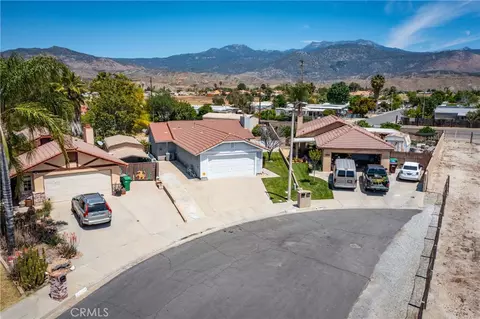 View/Area - 43970 Moonlighting Dr, Hemet, CA 92544 photo 2 of 7