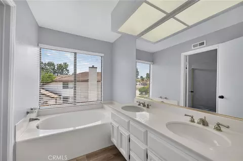 Bath - 41339 Yuba, Temecula, CA 92591 photo 5 of 6