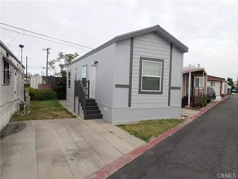 5678 Shull St, Bell Gardens, CA 90201