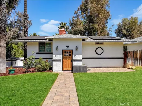 19 Sherril, Redlands, CA 92373