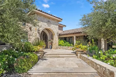 27050 Via Vanessa, Temecula, CA 92590