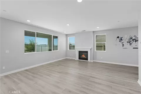 Living - 32063 Dayspring Way, Temecula, CA 92591 photo 4 of 9