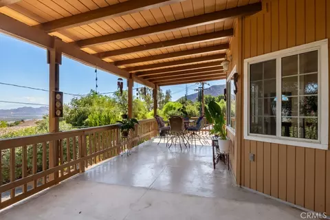 17247 Encina Dr, Lake Elsinore, CA 92530