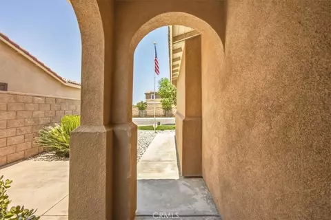 Entry Way - 433 Willow, Perris, CA 92570 photo 1 of 8