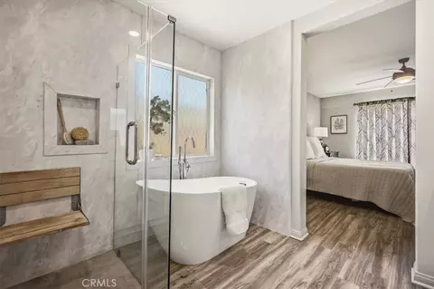 Bath - 433 Willow, Perris, CA 92570 photo 5 of 5