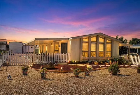 25157 Omni Dr, Hemet, CA 92544