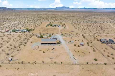 View/Area - 61375 Leslie Ln, Landers, CA 92285 photo 6 of 10