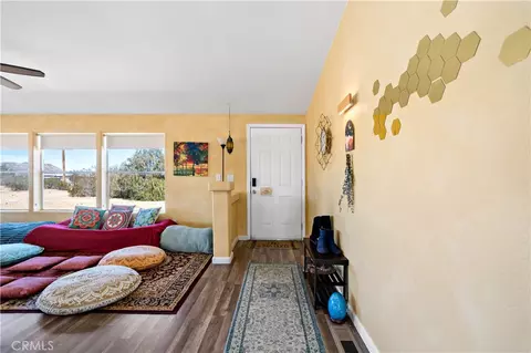 Entry Way - 61375 Leslie Ln, Landers, CA 92285 photo 1 of 2