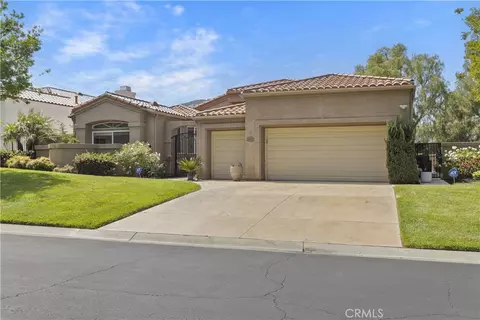 38027 Cherrywood Dr, Murrieta, CA 92562