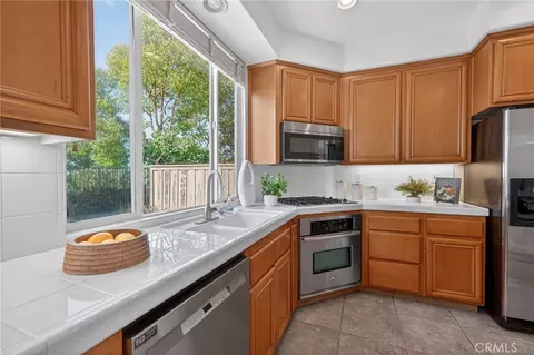 Kitchen - 3578 Harwich Dr, Carlsbad, CA 92010 photo 3 of 6