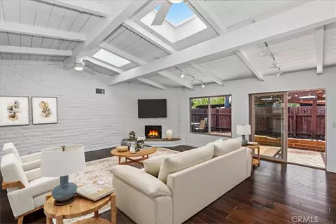 Living - 4729 Via Tala, Fallbrook, CA 92028 photo 3 of 8