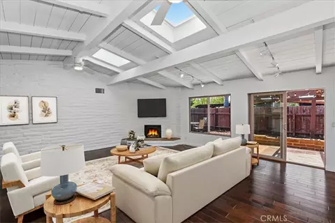 Living - 4729 Via Tala, Fallbrook, CA 92028 photo 3 of 9