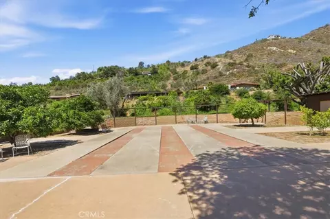 Exterior - 4729 Via Tala, Fallbrook, CA 92028 photo 16 of 22