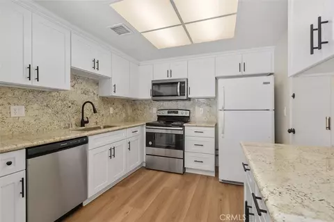 28518 Via Las Flores, Murrieta, CA 92563