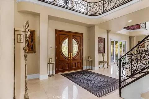 Entry Way - 7231 Brandon Ct, Riverside, CA 92506 photo 2 of 5