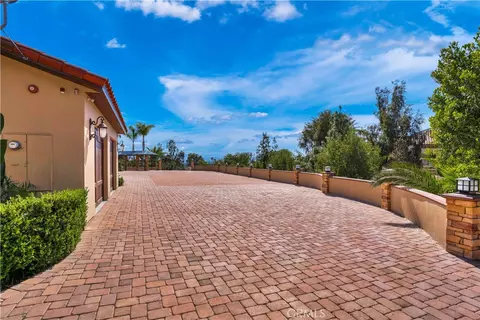 Exterior - 7231 Brandon Ct, Riverside, CA 92506 photo 16 of 19
