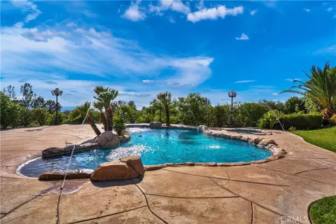 Exterior - 7231 Brandon Ct, Riverside, CA 92506 photo 14 of 19