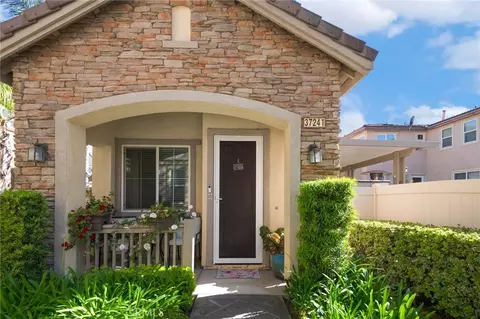 37241 Galileo Ln, Murrieta, CA 92563