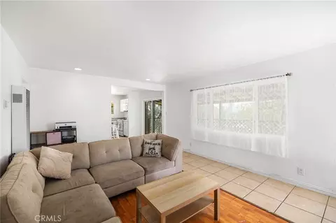 Living - 28740 Williams, Menifee, CA 92587 photo 1 of 2