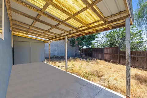 Exterior - 28740 Williams, Menifee, CA 92587 photo 2 of 3