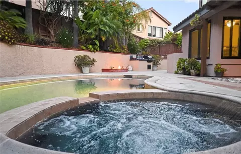Exterior - 1280 Calle Ultimo, Oceanside, CA 92056 photo 6 of 10