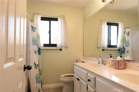 Bath - 1280 Calle Ultimo, Oceanside, CA 92056 photo 3 of 3