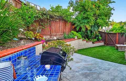 Exterior - 1280 Calle Ultimo, Oceanside, CA 92056 photo 8 of 10
