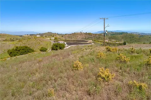 2 La Cruz Dr, Temecula, CA 92590 photo 4
