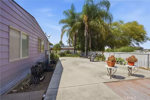 Exterior - 33552 Windmill, Wildomar, CA 92595 photo 6 of 10