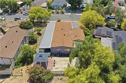 View/Area - 33552 Windmill, Wildomar, CA 92595 photo 15 of 17