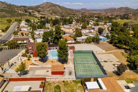 View/Area - 33552 Windmill, Wildomar, CA 92595 photo 10 of 17