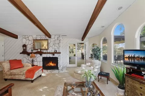 Living - 34575 Sycamore Spgs, Hemet, CA 92544 photo 3 of 6