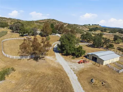 View/Area - 34575 Sycamore Spgs, Hemet, CA 92544 photo 5 of 8