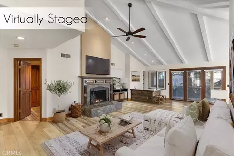 Living - 38501 Oaktree Loop, Murrieta, CA 92562 photo 2 of 3