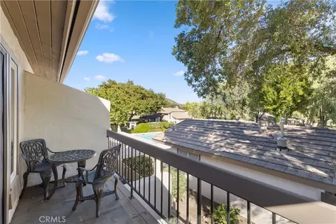 Exterior - 38501 Oaktree Loop, Murrieta, CA 92562 photo 7 of 9