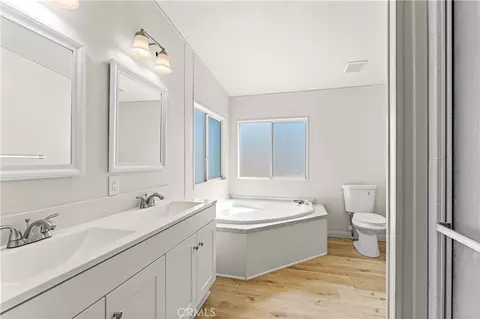 15720 Chicago, Apple Valley, CA 92307 photo 22