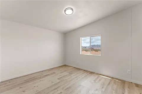 15720 Chicago, Apple Valley, CA 92307 photo 17
