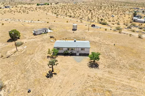 15720 Chicago, Apple Valley, CA 92307 photo 26