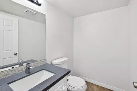 Bath - 30946 Shaba Cir, Temecula, CA 92592 photo 1 of 5