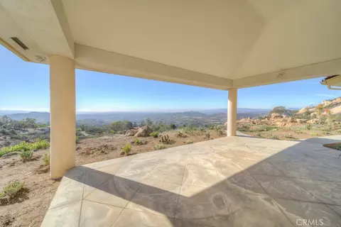 Exterior - 1991 Via Ladera, Fallbrook, CA 92028 photo 5 of 13