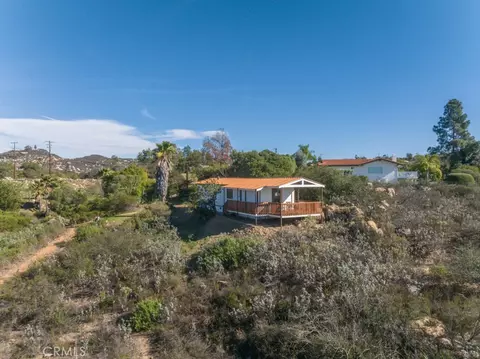 View/Area - 1991 Via Ladera, Fallbrook, CA 92028 photo 2 of 3