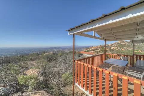 Exterior - 1991 Via Ladera, Fallbrook, CA 92028 photo 11 of 13