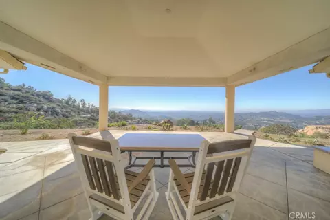 Exterior - 1991 Via Ladera, Fallbrook, CA 92028 photo 2 of 13