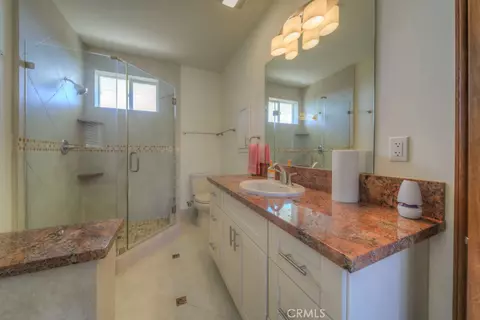 Bath - 1991 Via Ladera, Fallbrook, CA 92028 photo 5 of 6