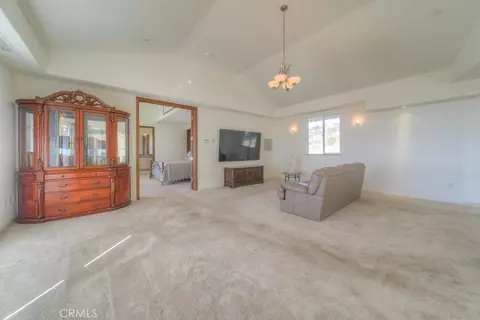 Living - 1991 Via Ladera, Fallbrook, CA 92028 photo 4 of 5