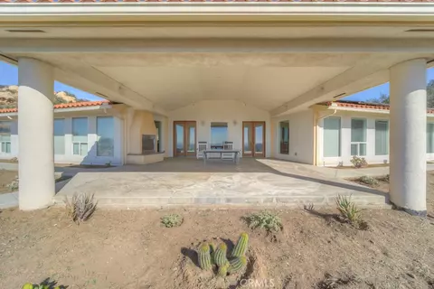 Exterior - 1991 Via Ladera, Fallbrook, CA 92028 photo 4 of 13