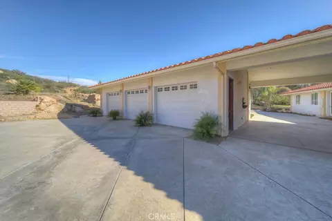Exterior - 1991 Via Ladera, Fallbrook, CA 92028 photo 9 of 13
